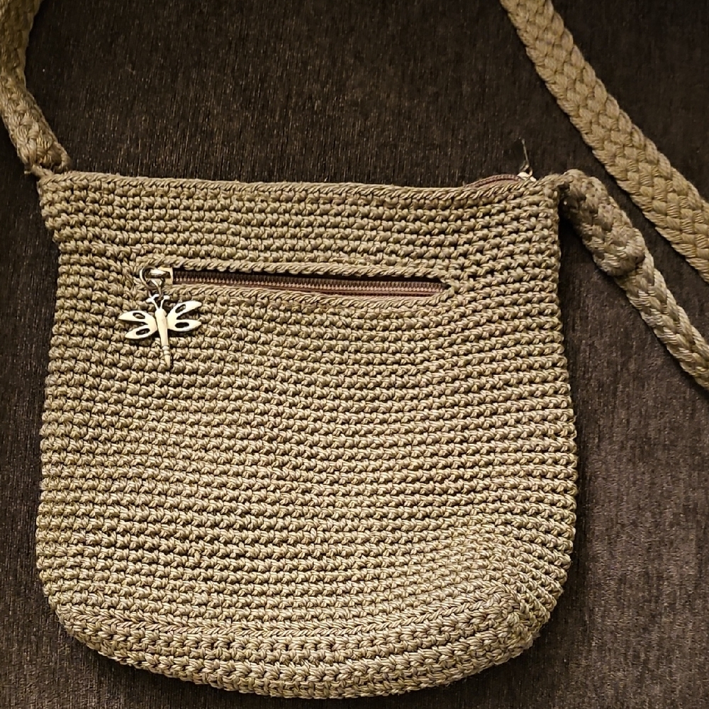 Crochet Crossbody Bag With Dragonfly Pull